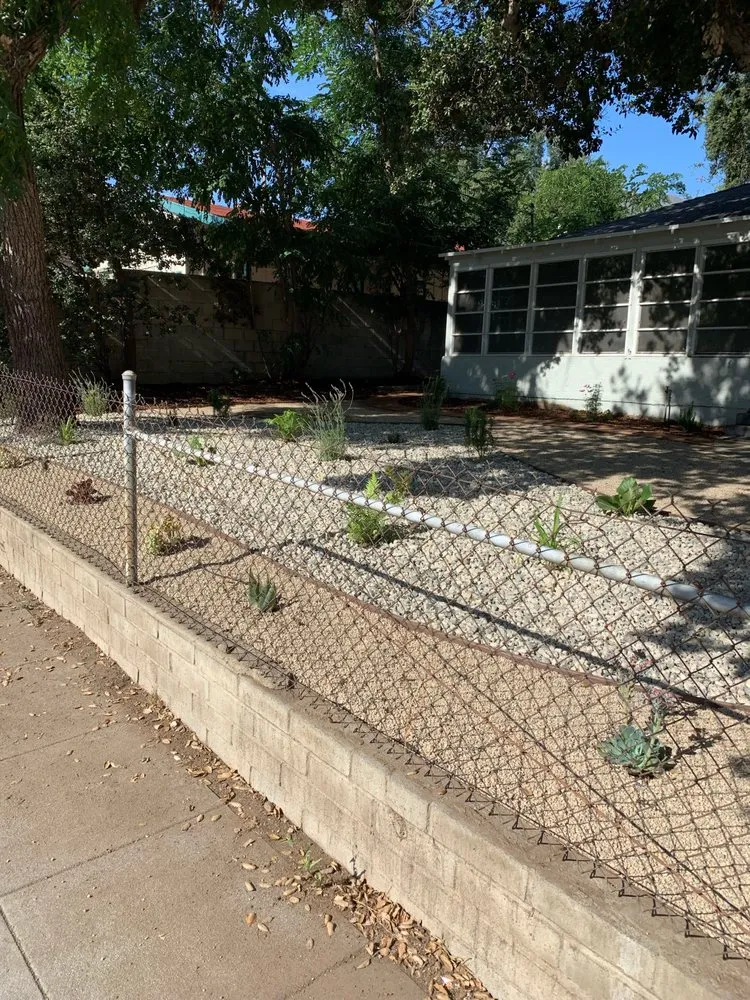 Professional lawn mowing service experts serving Los Angeles, CA - Vences Gardening & Landscape