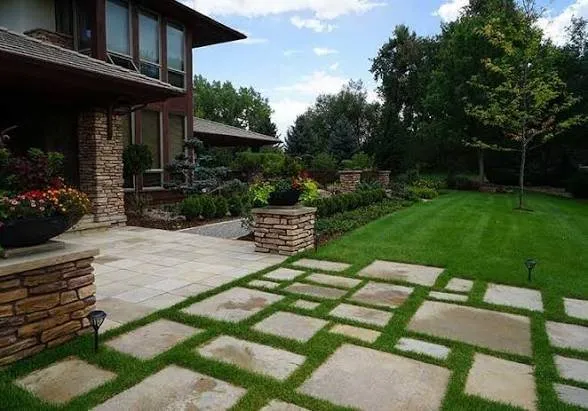 Affordable landscaping services in Lewisville, TX - Vences Lawn Services
