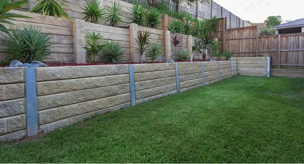 Trusted yard maintenance in Centralia, WA by Venegas Construction