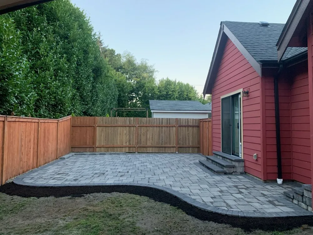 Custom yard maintenance in Centralia, WA by Venegas Construction