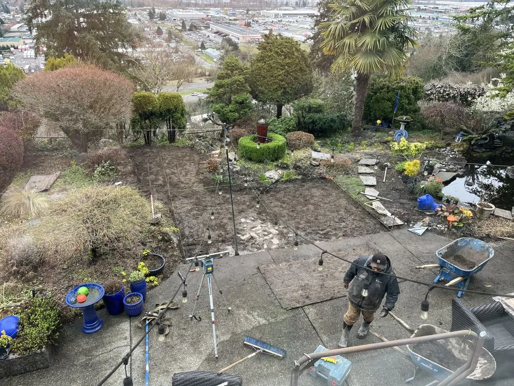 Custom yard cleanup service in Centralia, WA by Venegas Construction