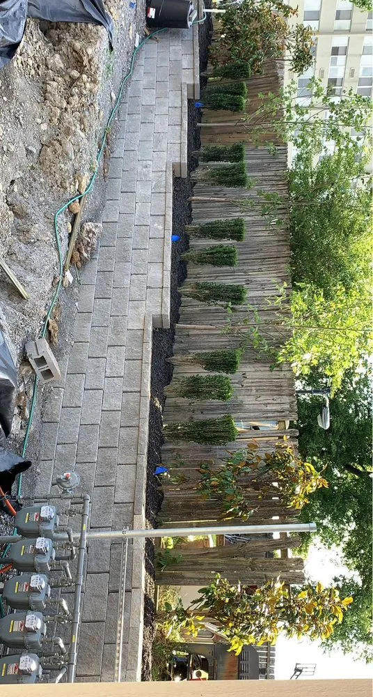 Professional lawn care service experts serving Shelbyville, TN - Venegas Landscaping And Grading