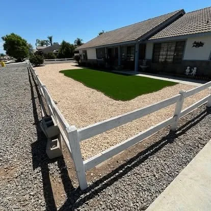 Professional garden landscaping in Shelbyville, TN by Venegas Landscaping And Grading