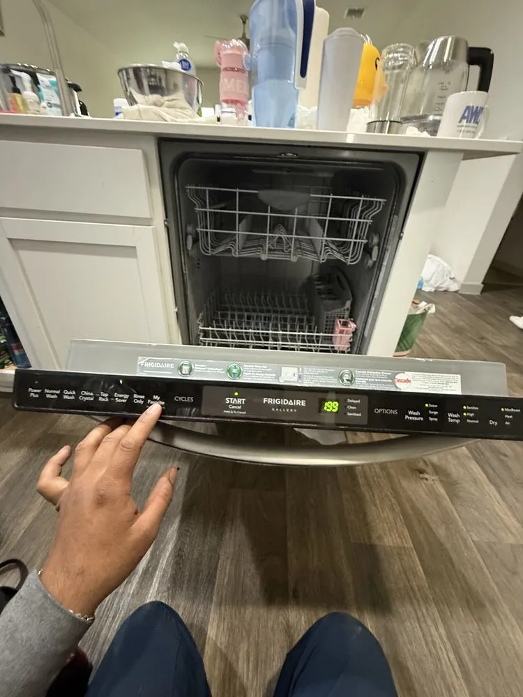 Expert lawn care service for year-round maintenance across Manor, TX - Venegas Services