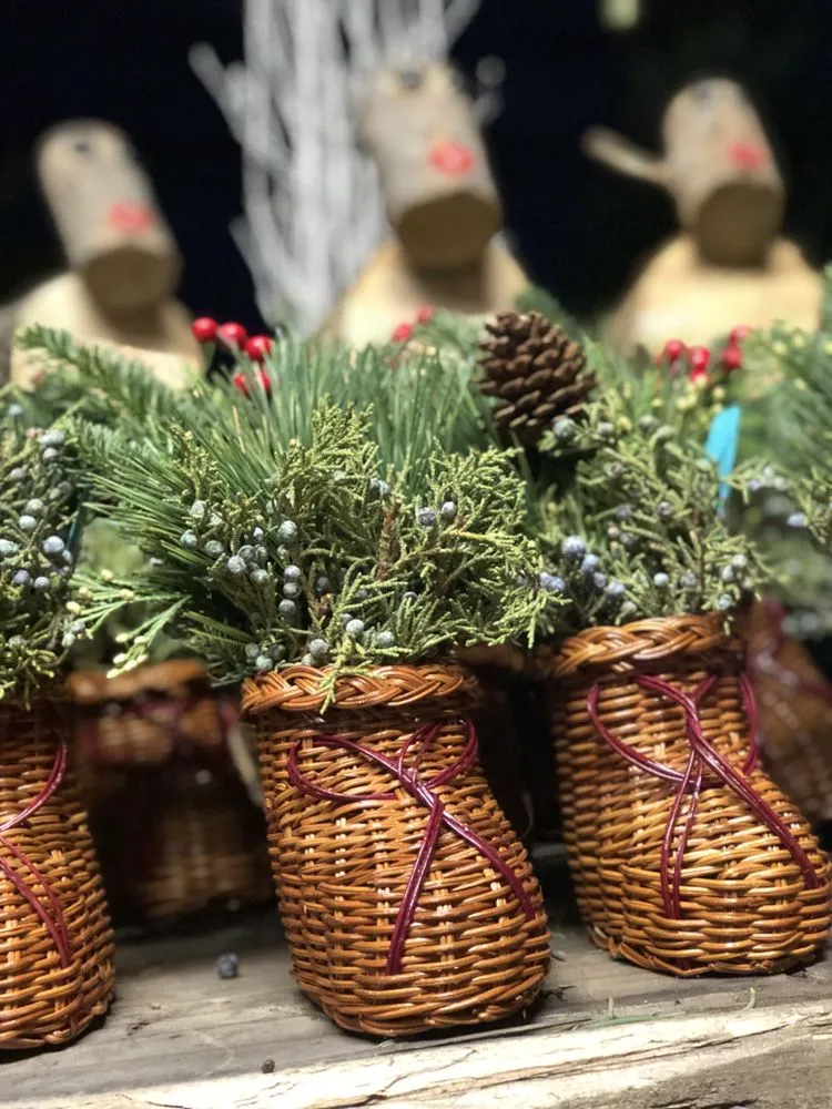 Expert residential landscaping in Mineola, NY - Venezia Garden Center