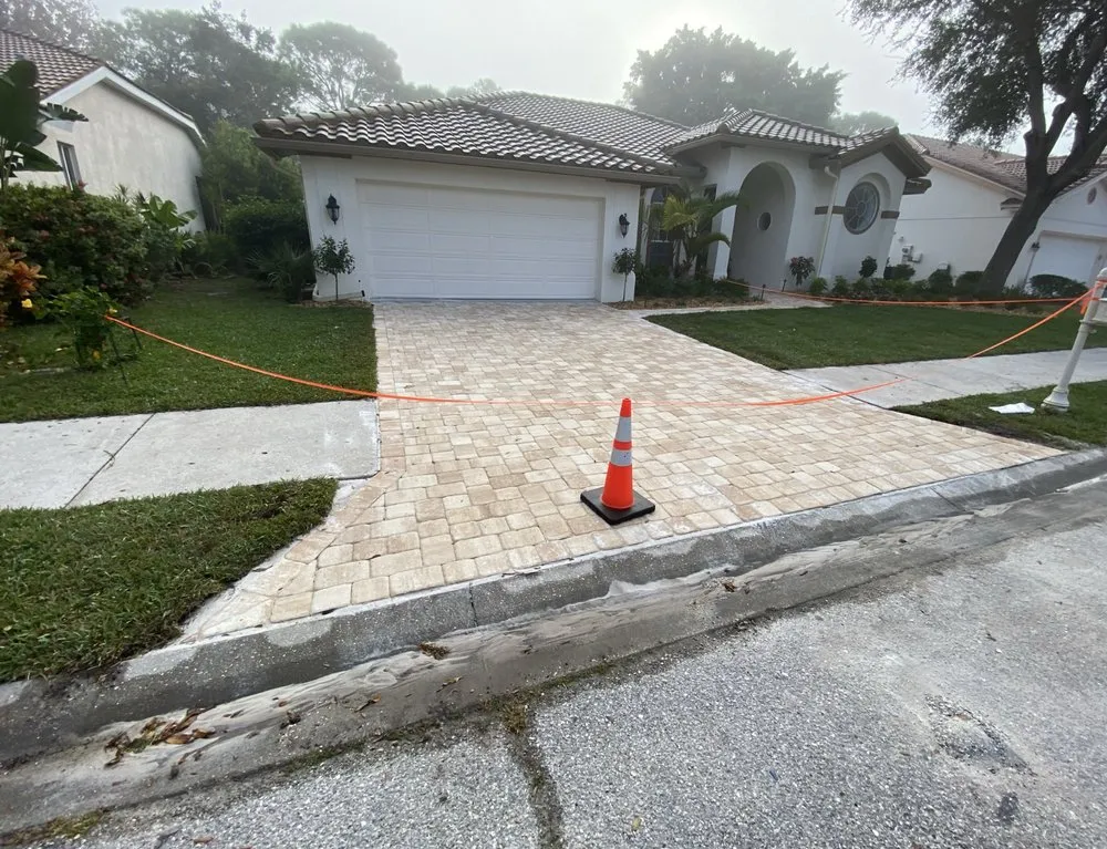 Affordable residential landscaping for year-round maintenance across Venice, FL - Venice Pavers & Landscape