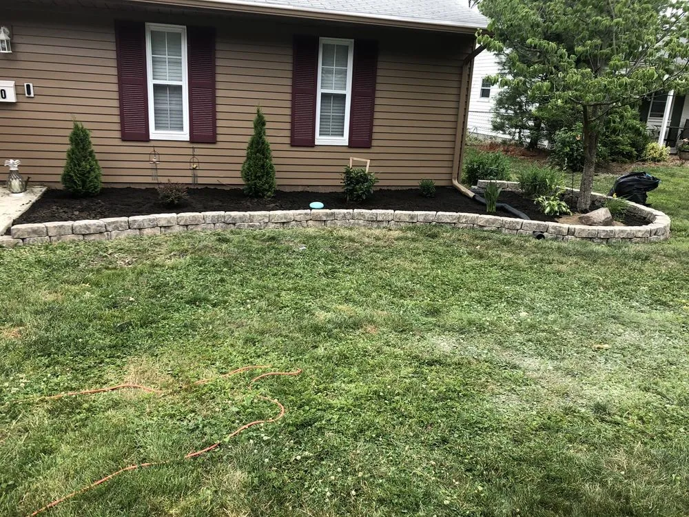 Affordable landscape design in Elyria, OH - Venomscape Landscaping