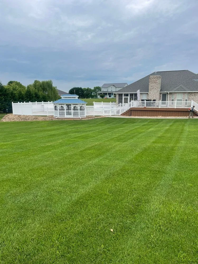 Professional lawn care service for year-round maintenance in Knoxville, TN by Ventura Landscaping