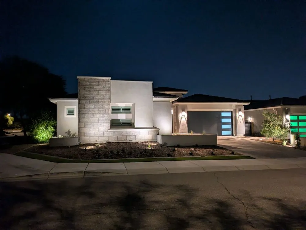 Custom yard cleanup service experts serving Phoenix, AZ - Ventura Landscaping Services