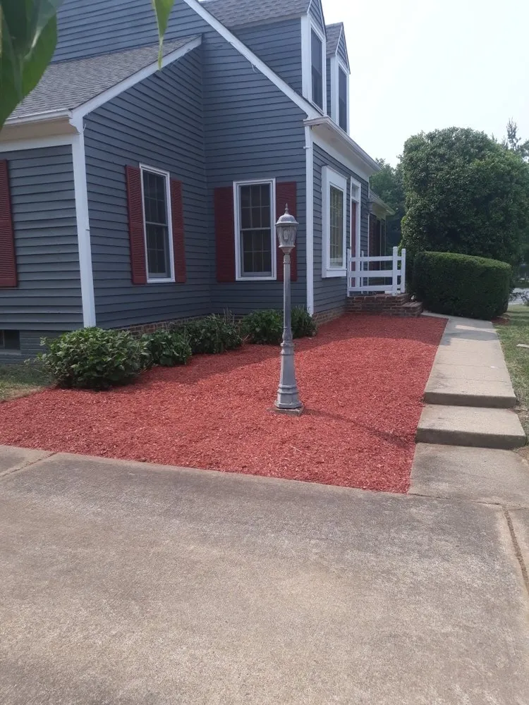 Custom landscape installation in Sterling, VA - Ventura Landscaping