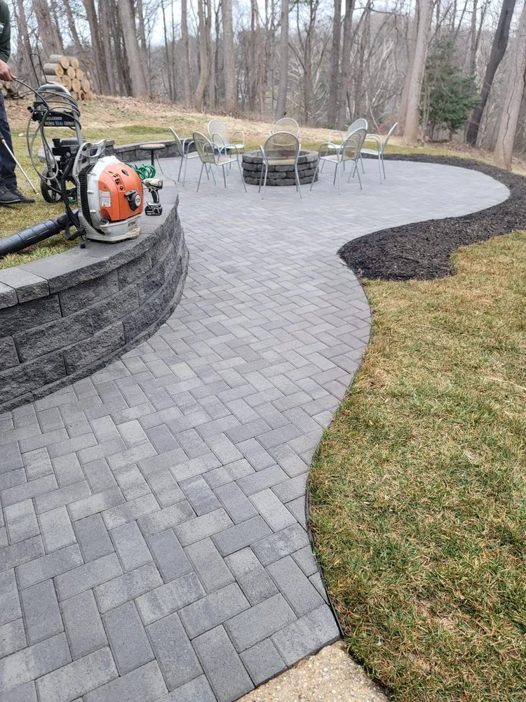 Custom lawn mowing service for year-round maintenance in Sterling, VA by Ventura Landscaping