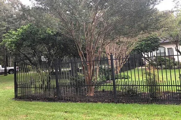 Custom garden landscaping experts serving Conroe, TX - Ventura's Tree Services