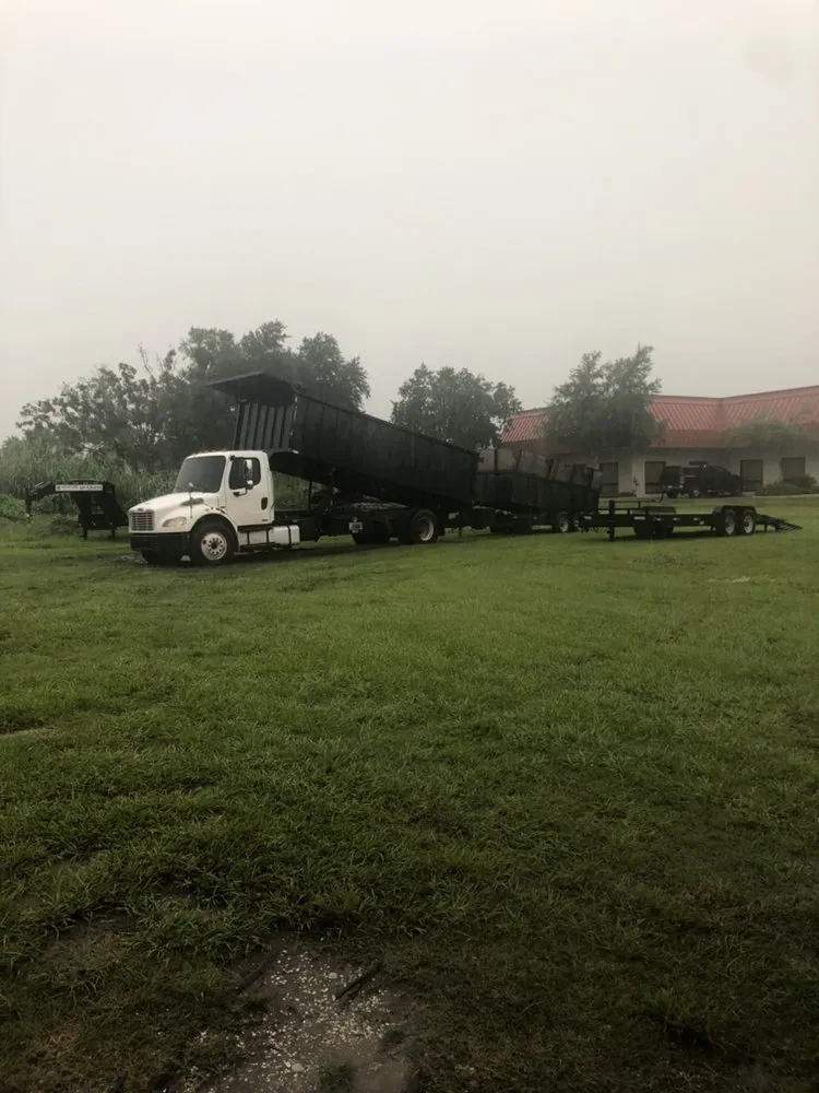 Reliable yard maintenance for residential properties across Sarasota, FL - Venture Tree Service