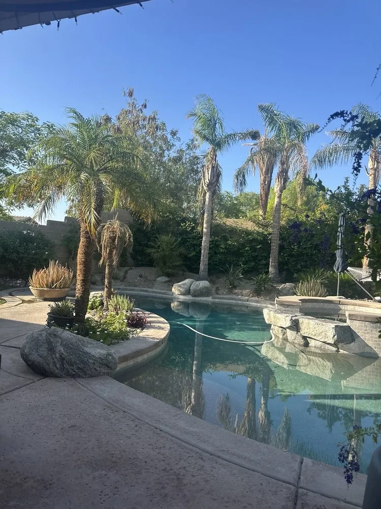 Affordable garden landscaping experts serving Cathedral City, CA - Vera Landcare