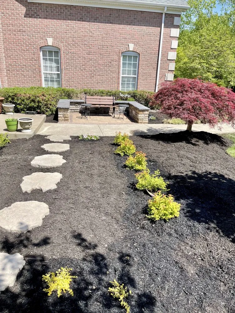 Custom landscape installation in Pittsburgh, PA - Verardi Landscapes