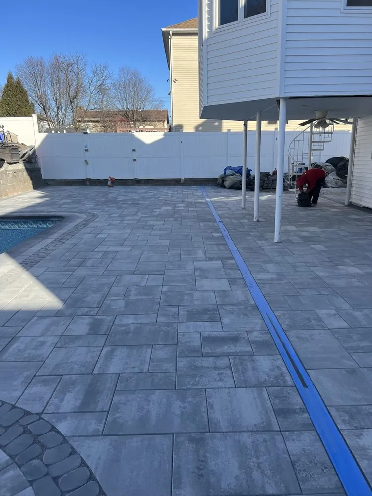 Trusted garden landscaping for residential properties in Staten Island, NY by Vera's Landscaping