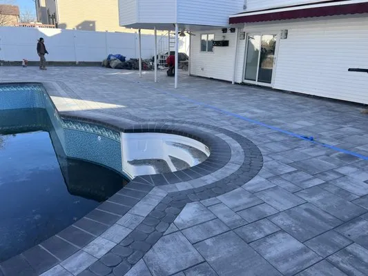 Vera's Landscaping Logo