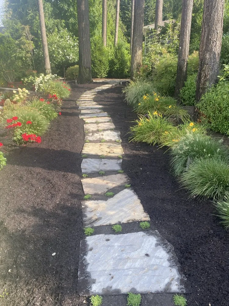 Custom landscape design experts serving Shoreline, WA - Verdancraft