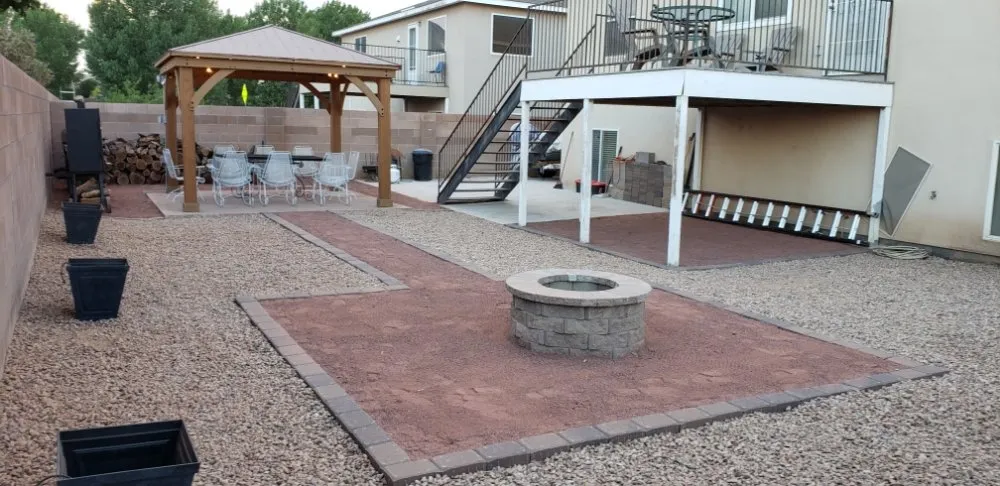 Affordable lawn care service experts serving Albuquerque, NM - Verdant Grounds