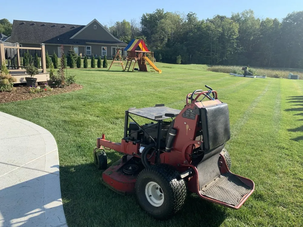 Local landscaping services experts serving Milwaukee, WI - Verdant Landscaping