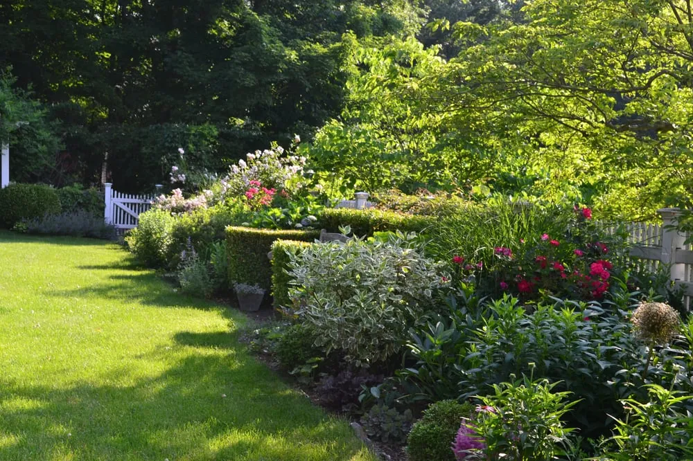 Local lawn mowing service in Waccabuc, NY - Verdant View