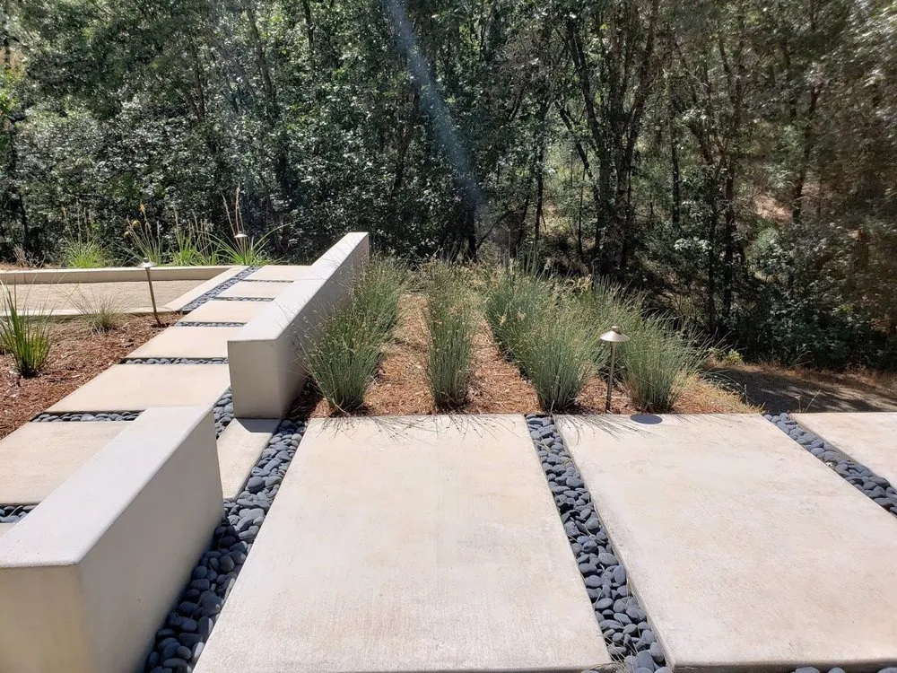 Custom outdoor landscaping in Granite Bay, CA by Verde Creations