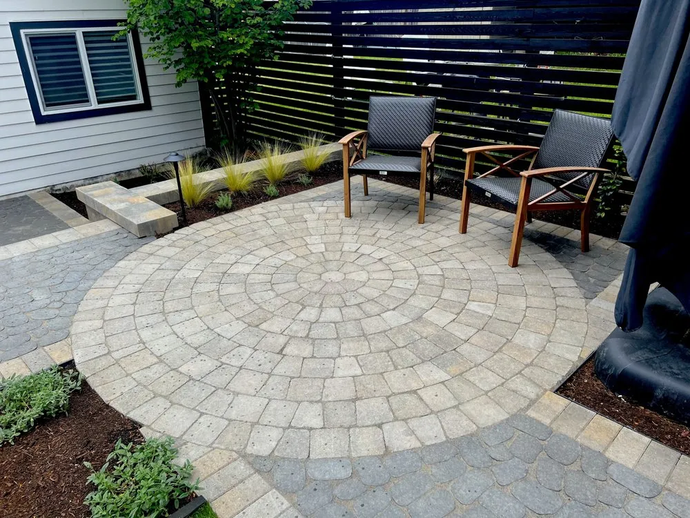 Professional yard cleanup service in Lake Forest Park, WA - Verde Gardens