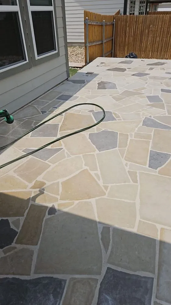 Local yard maintenance experts serving Manor, TX - Verde Jardín