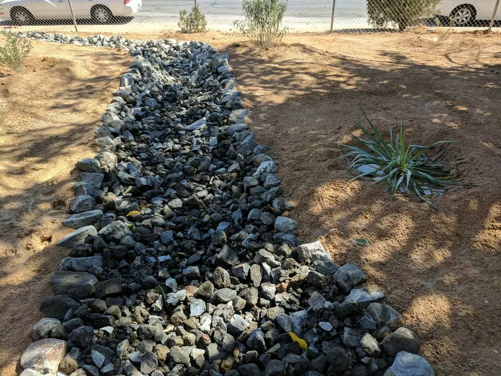 Affordable yard cleanup service in Apple Valley, CA by Verde Landscape