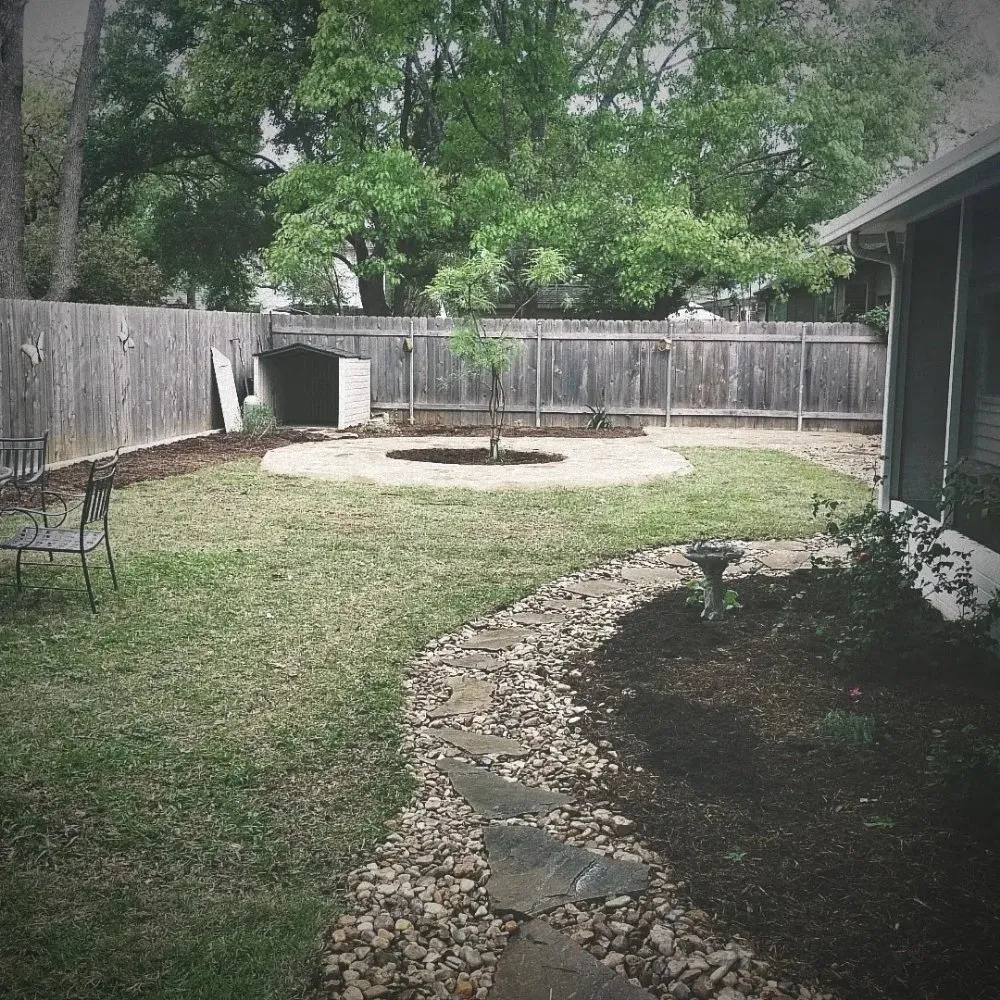 Trusted lawn mowing service in Austin, TX by Verde Lux Stone & Garden