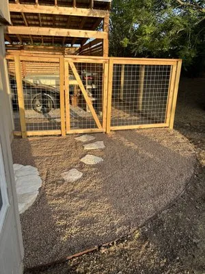 Verde Lux Stone & Garden Logo