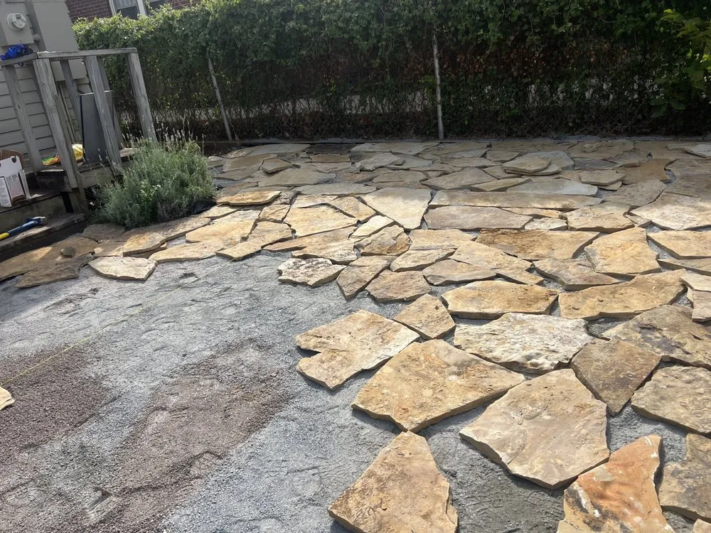 Trusted yard maintenance in Oklahoma City, OK - Verde Natural Lawn Services