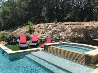 Affordable yard cleanup service for homes in Austin, TX by Verde Turf & Outdoors