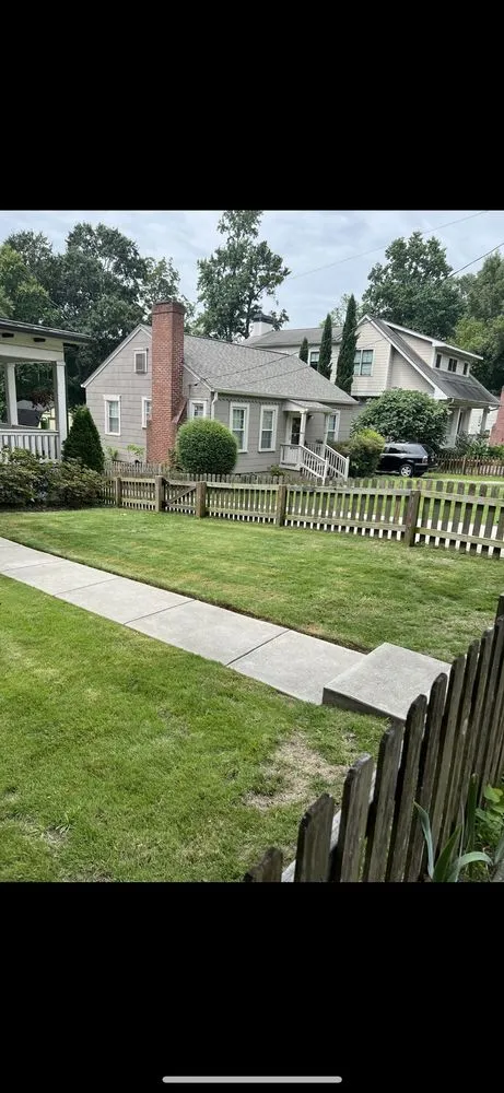 Professional garden landscaping for year-round maintenance in Alpharetta, GA by Verdeja Landscaping