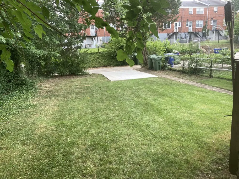 Affordable lawn care service with custom design in Baltimore, MD by Verde’s Lawncare & Services