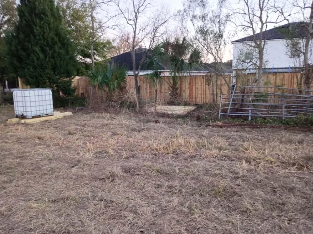 Trusted yard maintenance in Jacksonville, FL - Verdigo