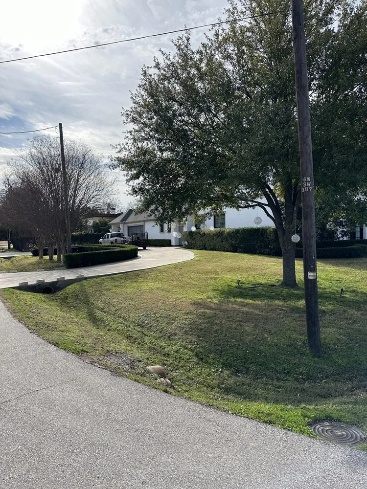 Reliable residential landscaping experts serving DeSoto, TX - Verdins Tree & Lawn