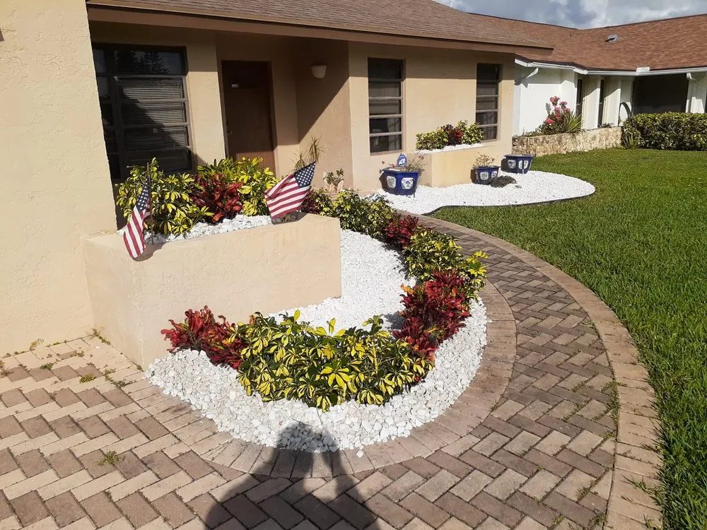 Custom landscaping services in Greenacres, FL - Verdul Landscaping & Lawn Service