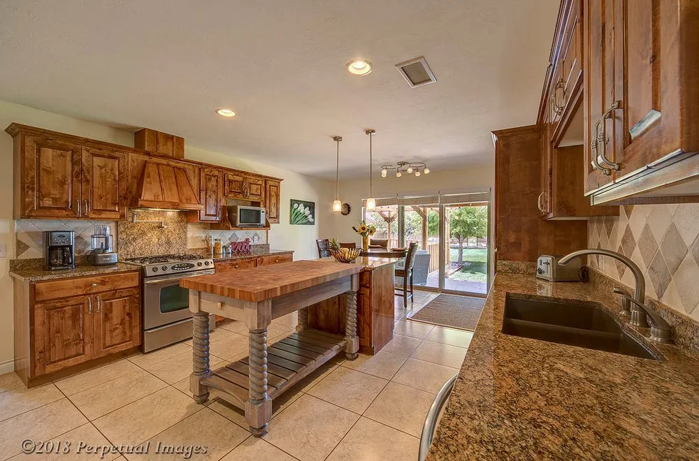 Reliable residential landscaping in Fruita, CO - Verlene's Staging Studio