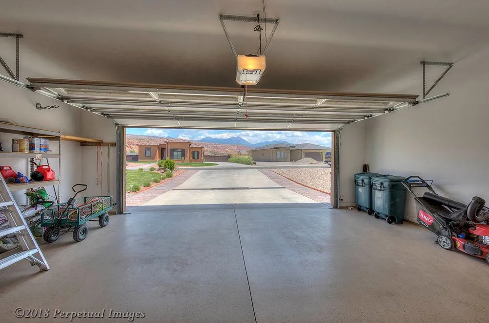 Expert garden landscaping in Fruita, CO by Verlene's Staging Studio