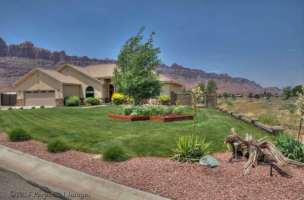 Expert outdoor landscaping in Fruita, CO by Verlene's Staging Studio