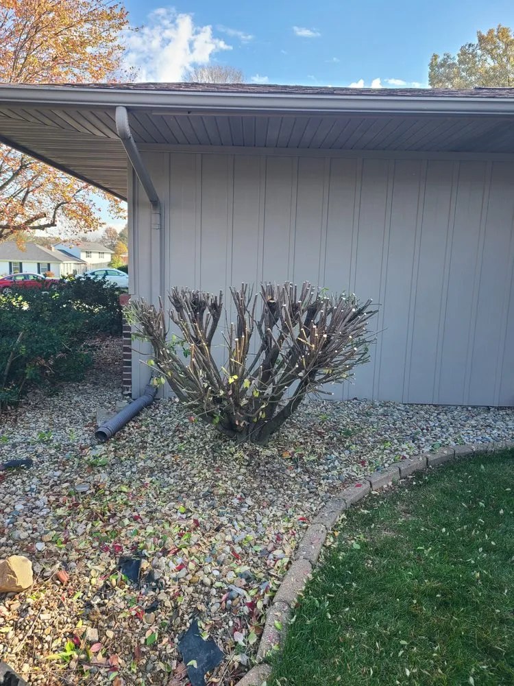 Trusted yard maintenance in Cayuga, IN - Vermillion Ridge Services