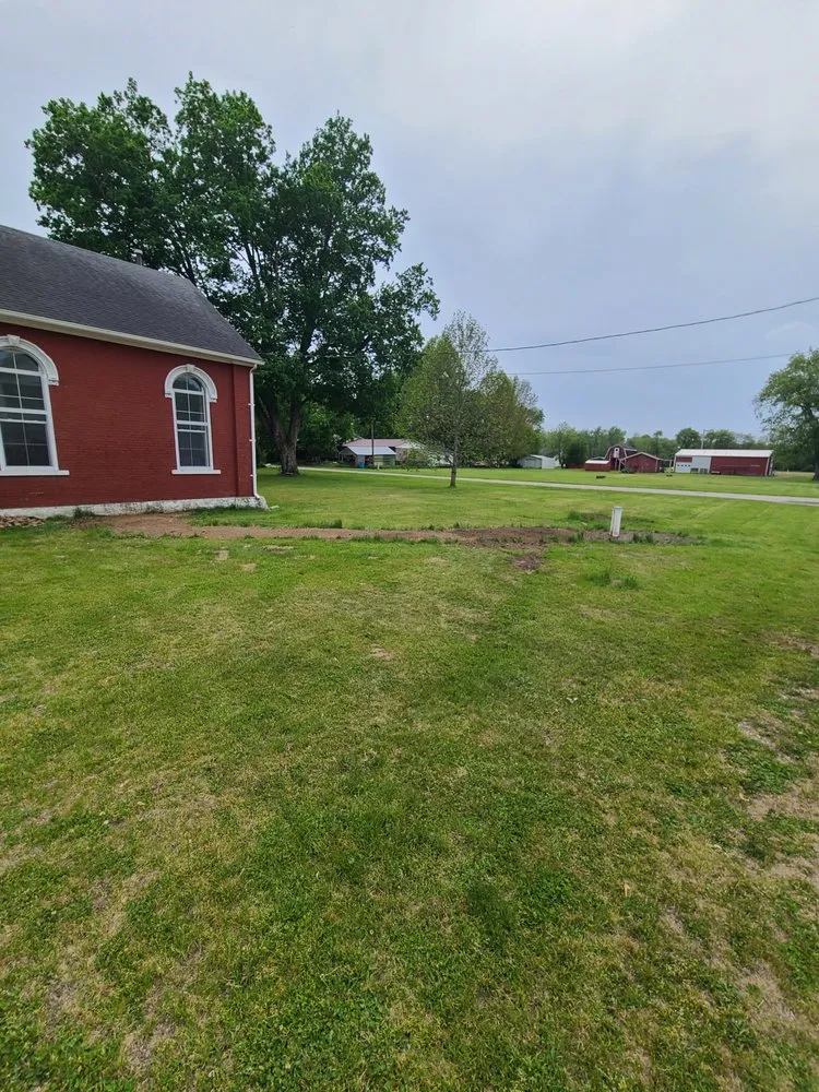 Expert yard cleanup service for homes across Cayuga, IN - Vermillion Ridge Services