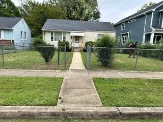 Top-rated lawn mowing service with custom design across Richmond, VA - Vern’s Affordable Lawn Care