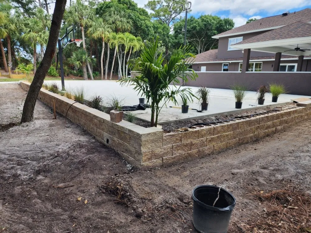 Professional yard maintenance for year-round maintenance across Vero Beach, FL - Vero Beach Classic Landscapes