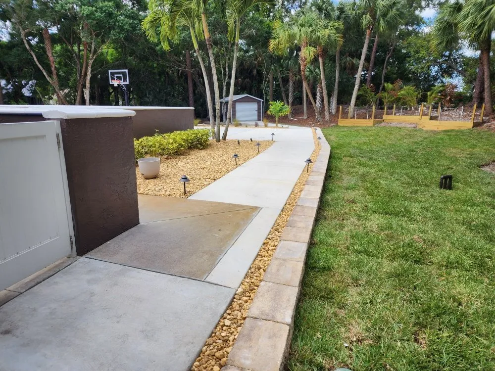 Professional garden landscaping experts serving Vero Beach, FL - Vero Beach Classic Landscapes