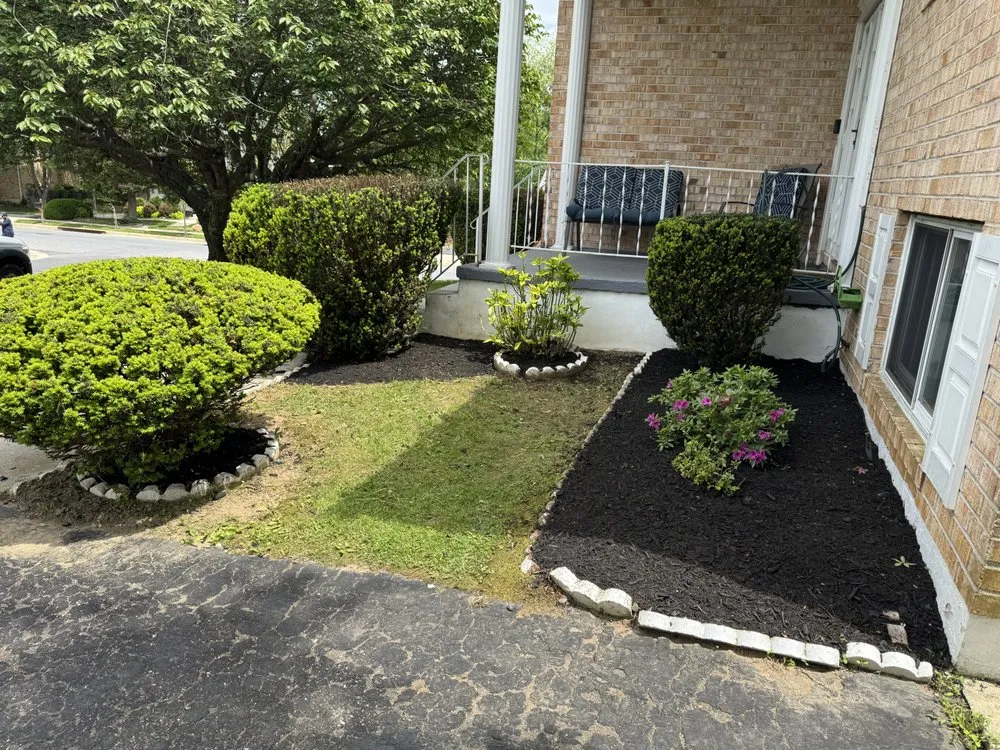 Custom garden landscaping in Randallstown, MD - Veronica Construction