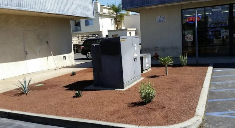 Custom yard maintenance with custom design across Rialto, CA - Versatile Establishment