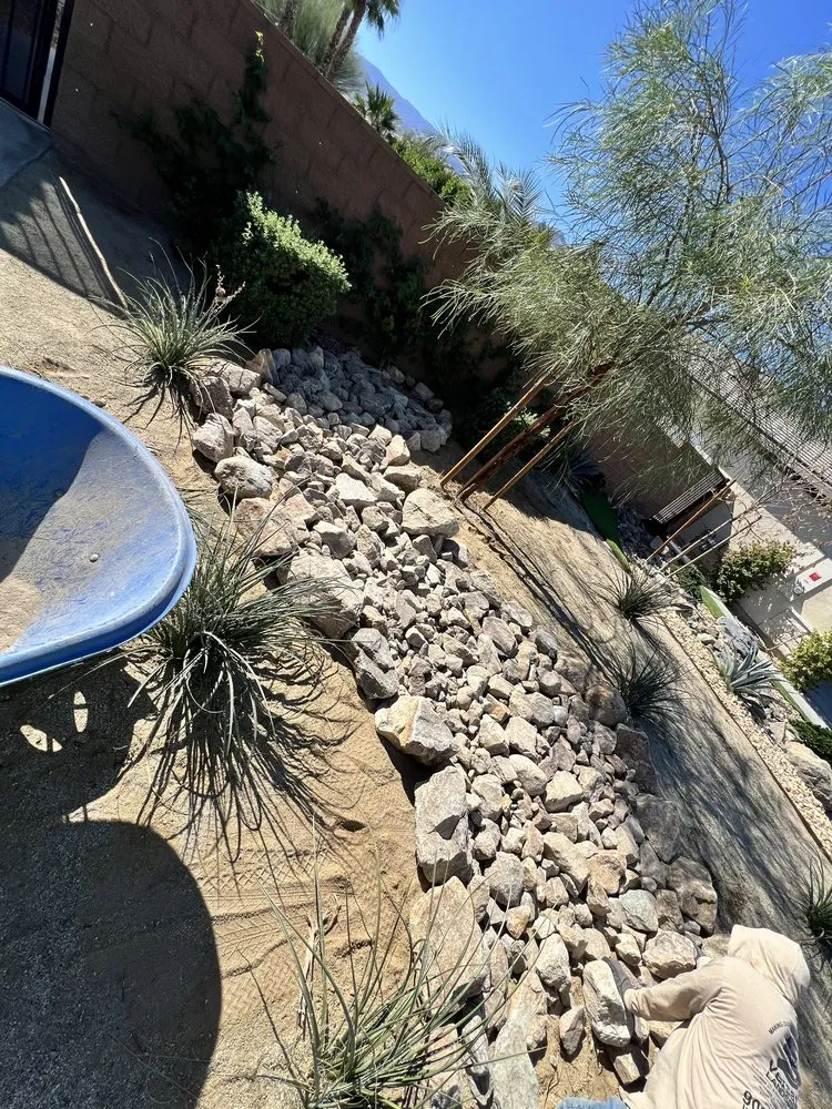 Local yard cleanup service experts serving Redlands, CA - Versatile Hardscapers