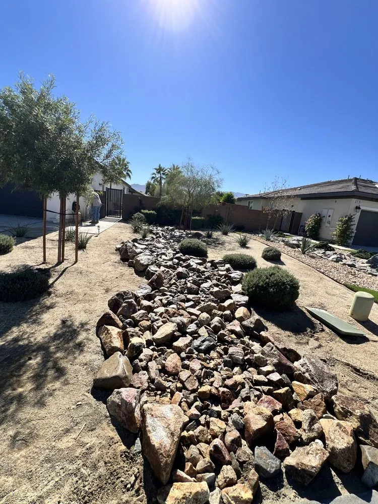 Top-rated yard cleanup service in Redlands, CA - Versatile Hardscapers